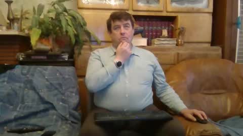 Snapshot of sympa_trique chatting on September 22, 10:39 am sympa_trique online show from September 22, 10:39 am
