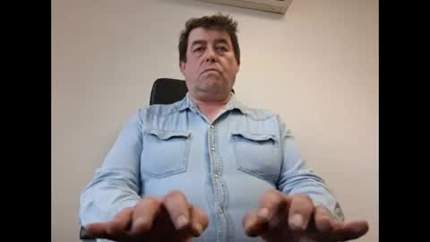 Snapshot of sympa_trique chatting on September 26, 2:32 pm sympa_trique online show from September 26, 2:32 pm