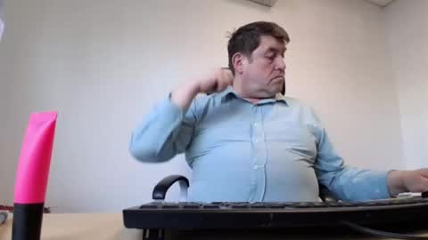 Snapshot of sympa_trique chatting on April 21, 2:56 pm sympa_trique online show from April 21, 2:56 pm