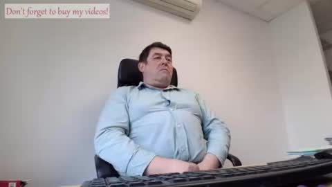 Snapshot of sympa_trique chatting on May 11, 9:48 am sympa_trique online show from May 11, 9:48 am