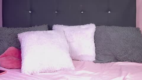 symphonny online show from January 5, 7:07 pm