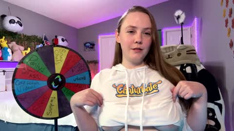 Jennah online show from February 22, 12:01 am