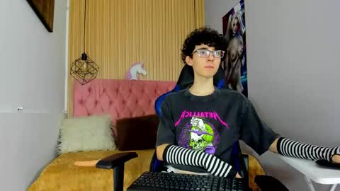 Syriussz online show from February 7, 7:17 pm