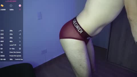 t0ny_wylie online show from December 23, 4:39 pm