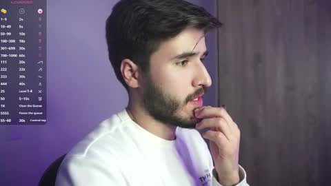 t0ny_wylie online show from January 5, 12:09 am