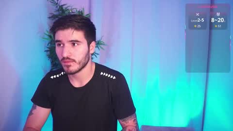 t0ny_wylie online show from December 17, 11:22 pm