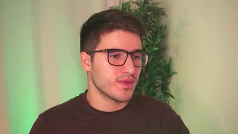 t0ny_wylie online show from February 14, 3:53 pm