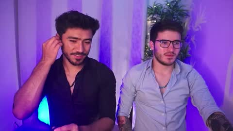 t0ny_wylie online show from February 26, 9:14 pm