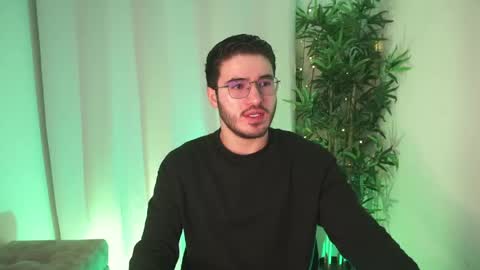 t0ny_wylie online show from April 16, 10:16 am