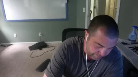 Snapshot of t3132120049 chatting on May 21, 1:07 pm t3132120049 online show from May 21, 1:07 pm