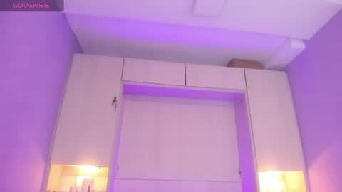 Snapshot of t4mmy_ chatting on February 11, 5:16 am t4mmy_ online show from February 11, 5:16 am