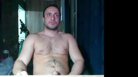 Huracane online show from February 3, 6:02 pm