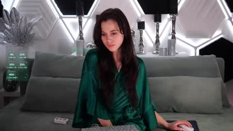 TAANNI online show from February 25, 8:25 am