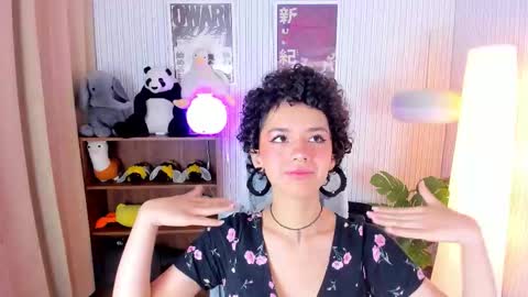 Snapshot of tabitta_katt chatting on February 5, 4:17 am Kitty online show from February 5, 4:17 am