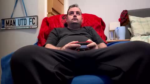 Snapshot of tacca8 chatting on April 5, 8:50 pm tacca8 online show from April 5, 8:50 pm