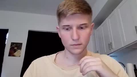 collegetwinkboi online show from January 6, 9:18 pm