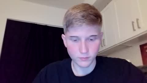 collegetwinkboi online show from January 8, 5:54 am