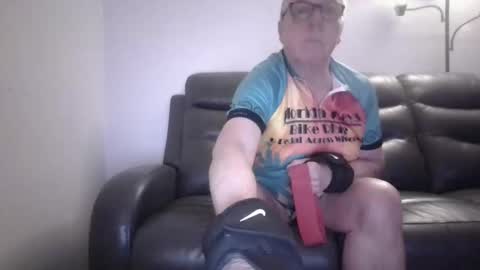 Snapshot of tacrunner66_ chatting on February 14, 2:47 pm tacrunner66_ online show from February 14, 2:47 pm