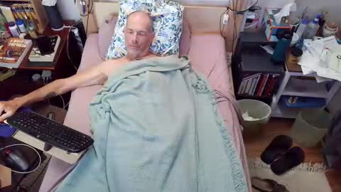 Tad Pole online show from May 10, 3:06 pm