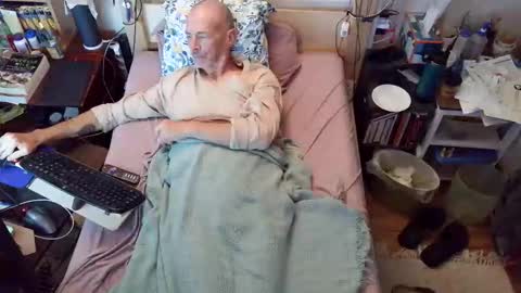 Tad Pole online show from May 11, 6:49 pm