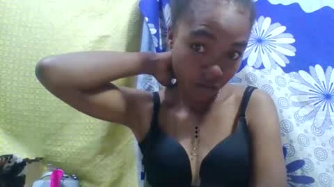 tahiryjosiah online show from February 10, 2:59 am