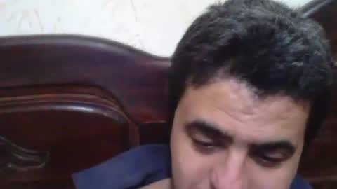 tahtouhafakroune12 online show from February 14, 7:32 pm