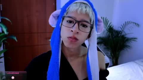 taichi online show from October 6, 9:01 pm