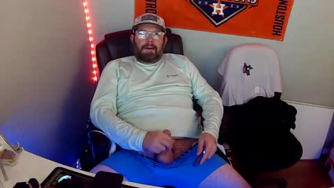 TaintNuzzler online show from January 10, 7:04 am