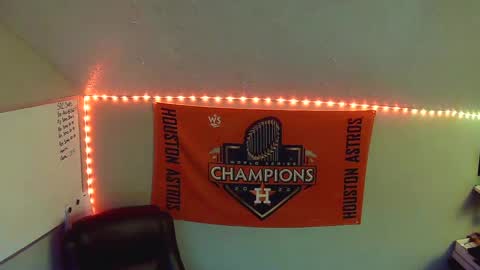 TaintNuzzler online show from February 16, 12:21 pm