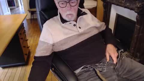 taisabaki54 online show from December 4, 12:36 pm