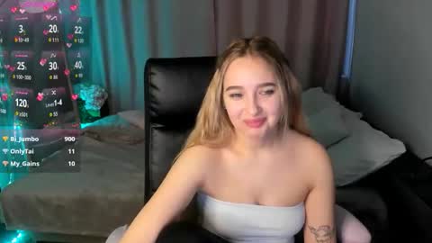 Taisia online show from March 4, 9:15 am