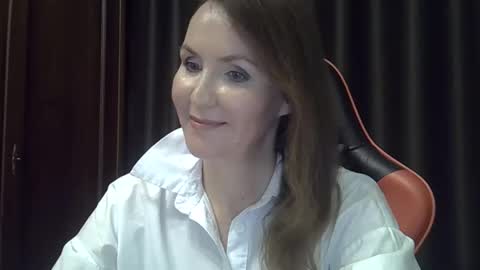 Snapshot of taisialucky77 chatting on October 9, 5:22 pm taisialucky77 online show from October 9, 5:22 pm
