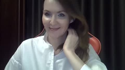 Snapshot of taisialucky77 chatting on October 17, 6:54 pm taisialucky77 online show from October 17, 6:54 pm