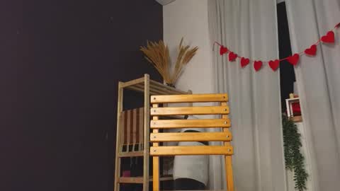 Lizzy online show from February 27, 3:23 pm