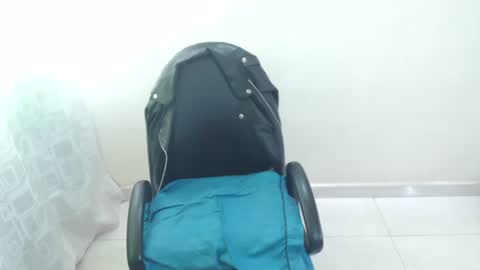 Snapshot of taissa_farmigga_vera chatting on October 16, 8:54 pm Juli online show from October 16, 8:54 pm