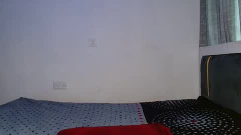 Taisy online show from November 23, 6:57 am