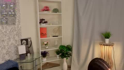 Snapshot of taitechubb chatting on November 19, 3:06 am taitechubb online show from November 19, 3:06 am