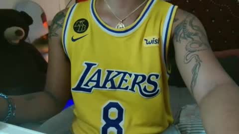 KIM online show from November 11, 11:10 am