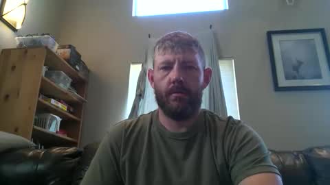 Snapshot of takeitoutdoors chatting on October 17, 6:32 pm takeitoutdoors online show from October 17, 6:32 pm