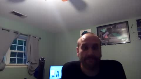 Snapshot of takemetourpussy chatting on June 17, 12:35 am takemetourpussy online show from June 17, 12:35 am