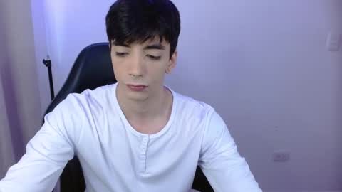 Snapshot of takeru___ chatting on March 13, 5:52 pm takeru___ online show from March 13, 5:52 pm