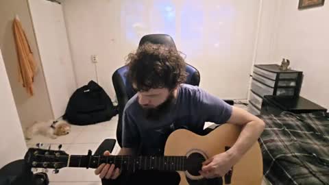 Snapshot of talenjames chatting on May 11, 6:27 pm Talen James online show from May 11, 6:27 pm