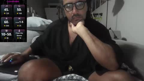 Snapshot of talent_scout_1 chatting on February 2, 11:53 am Edge Master Flash online show from February 2, 11:53 am