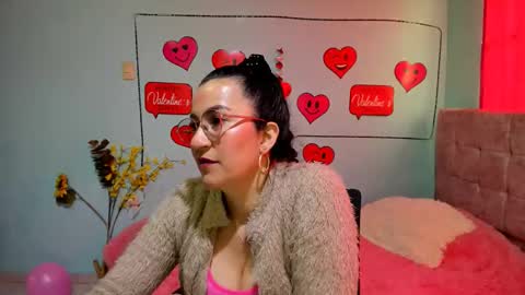 Snapshot of talia_mystic chatting on February 12, 1:39 pm Talia mia online show from February 12, 1:39 pm