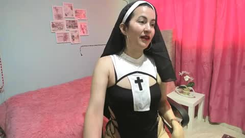 Snapshot of talia_mystic chatting on April 7, 1:22 pm Talia mia online show from April 7, 1:22 pm