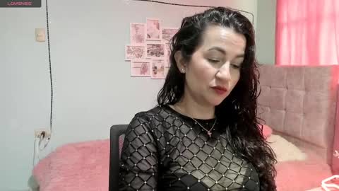 Snapshot of talia_mystic chatting on April 10, 1:27 pm Talia mia online show from April 10, 1:27 pm