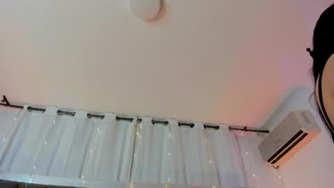 tali  online show from January 9, 7:04 pm