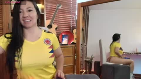 Snapshot of taliapeach chatting on July 3, 1:50 pm Talia peach online show from July 3, 1:50 pm