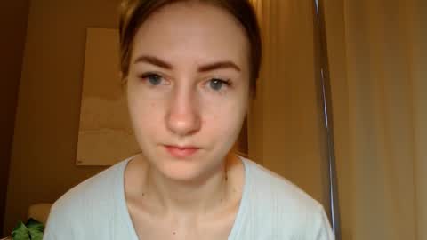  Kira  online show from January 16, 6:14 am