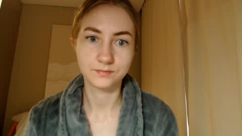  Kira  online show from February 5, 6:35 am